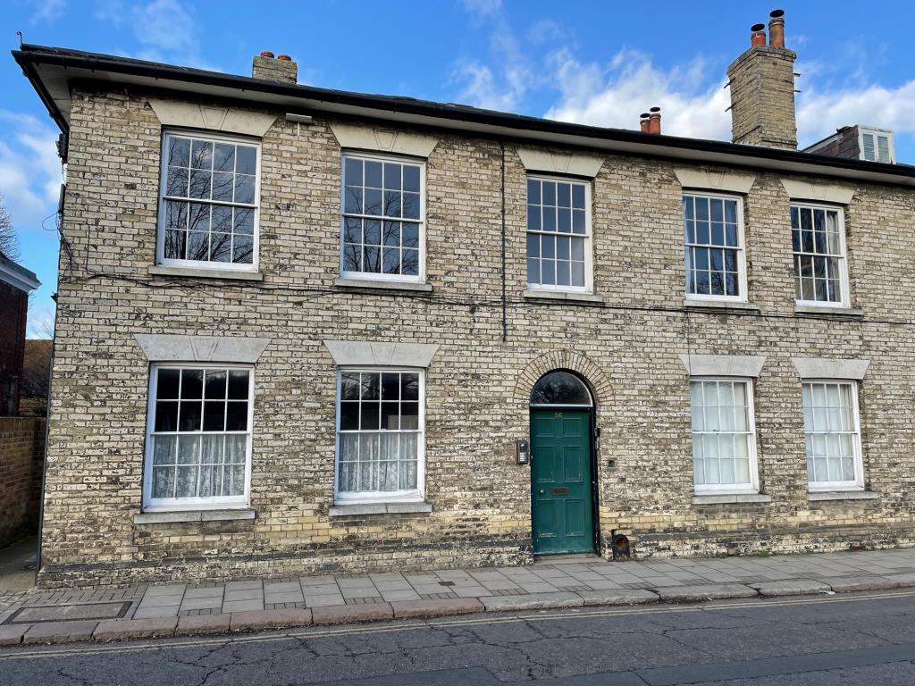 Lot: 135 - FIVE VACANT FLATS IN ONE FREEHOLD BUILDING - Front elevation of building on Friars Street Sudbury